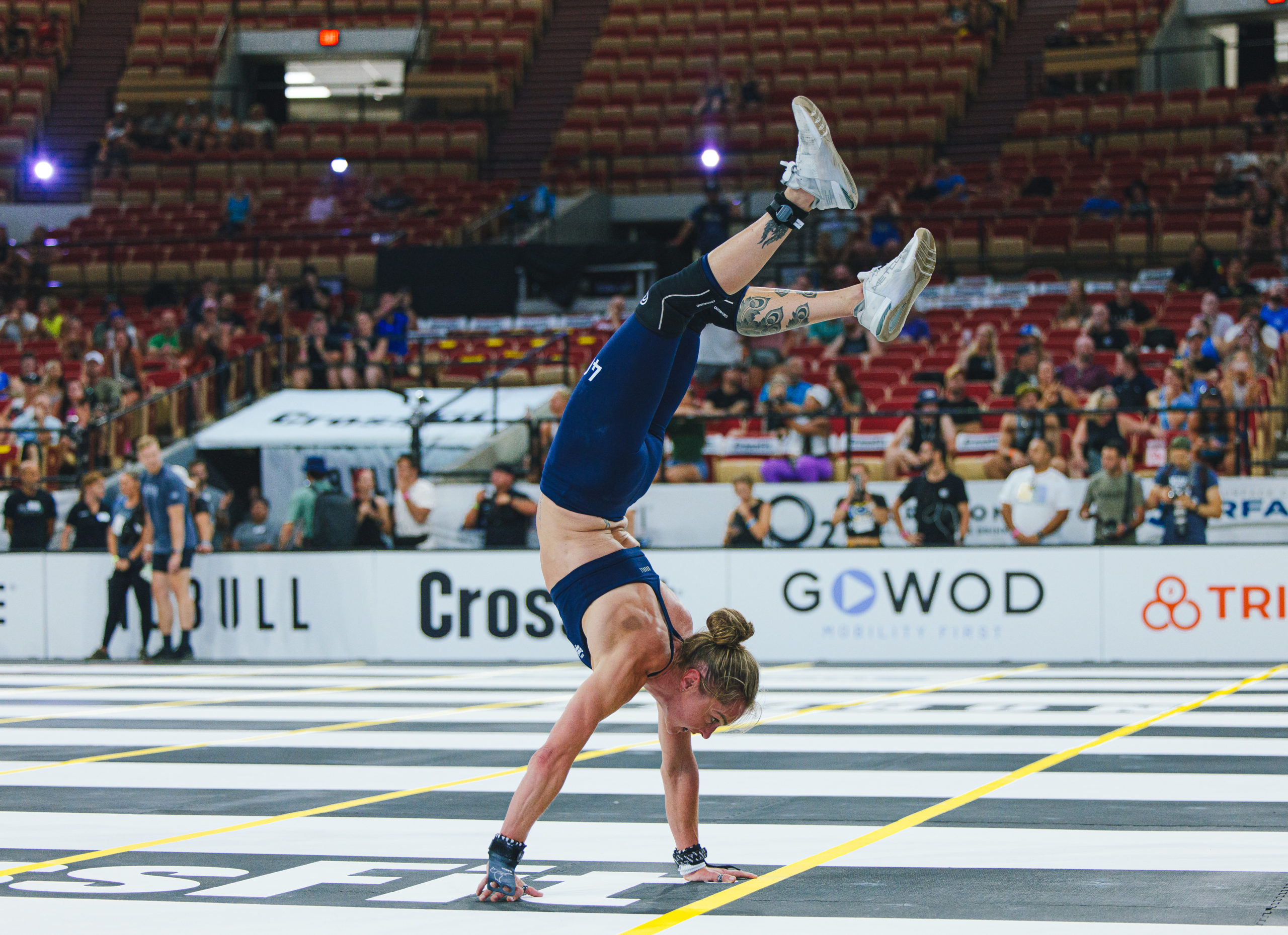 Sam Briggs handstand walks at the 2023 NOBULL CrossFit Games